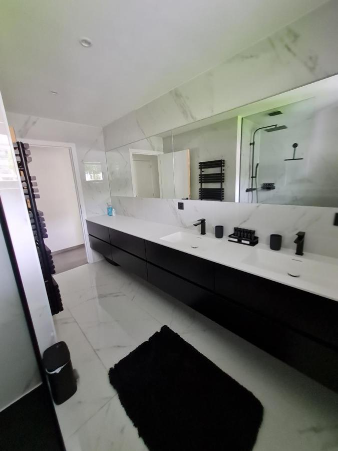The White Apartment Blankenberge