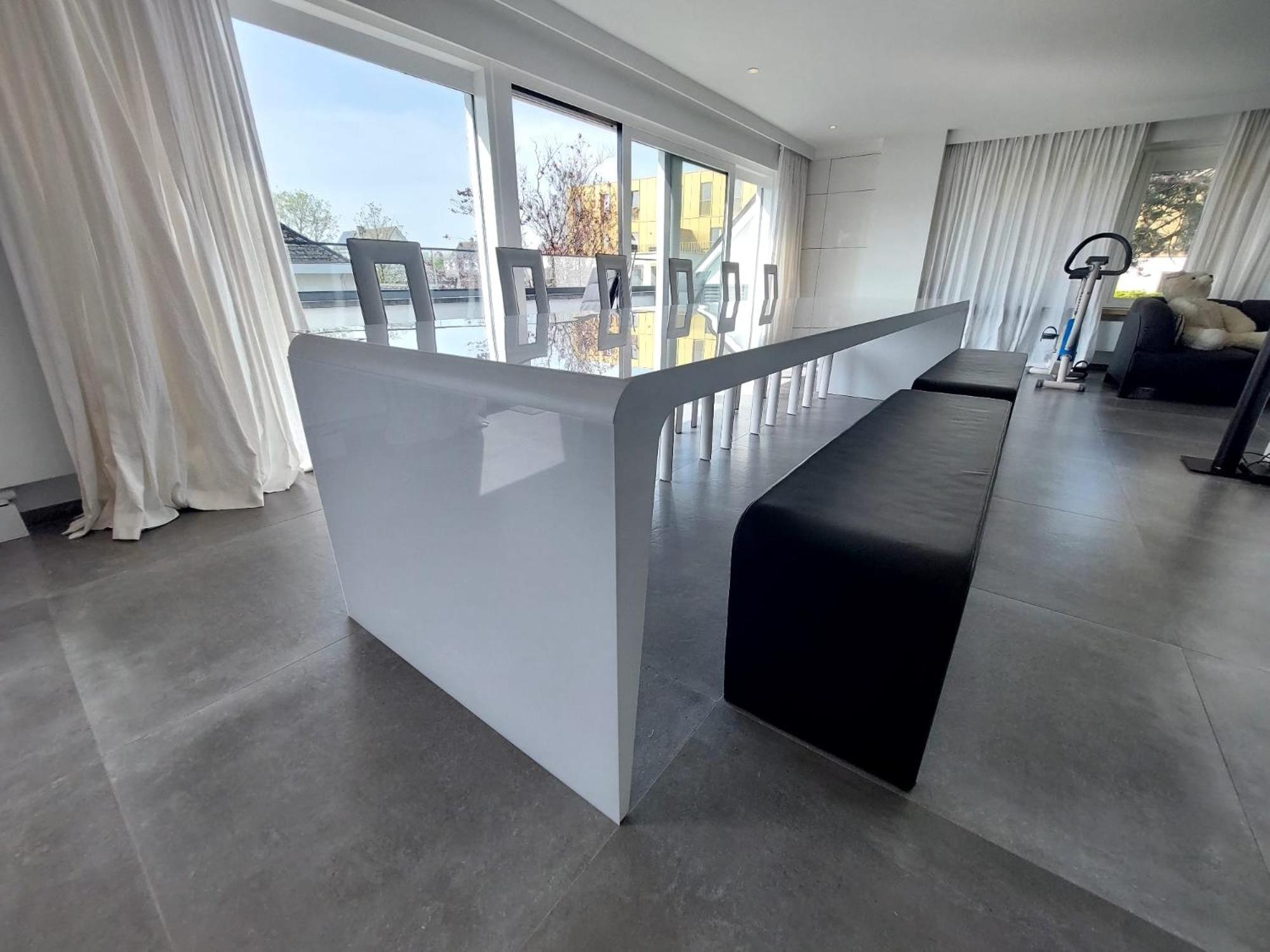 Apartment The White
